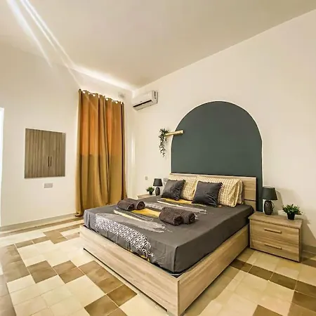 Apartment Golden Horizon 5 - Sliema Strand, Gzira